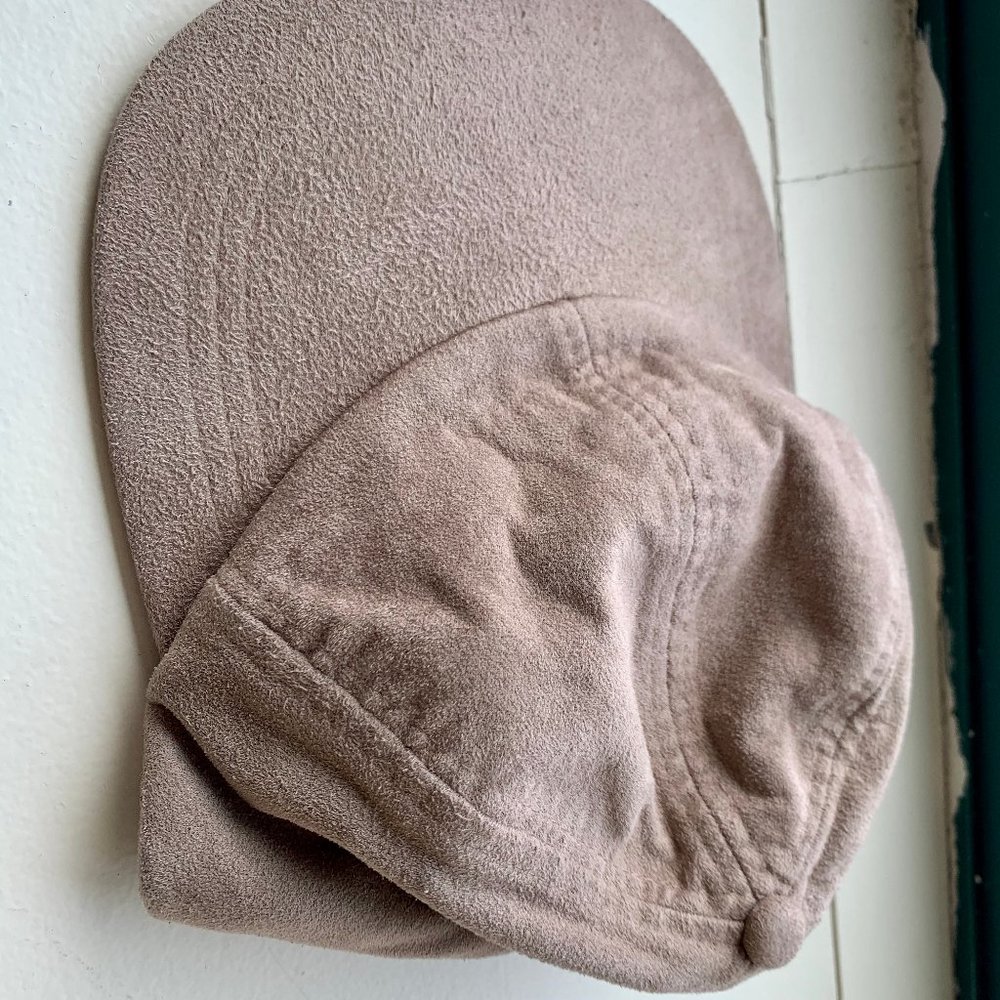Factorie hat (gift if purchase >$70)